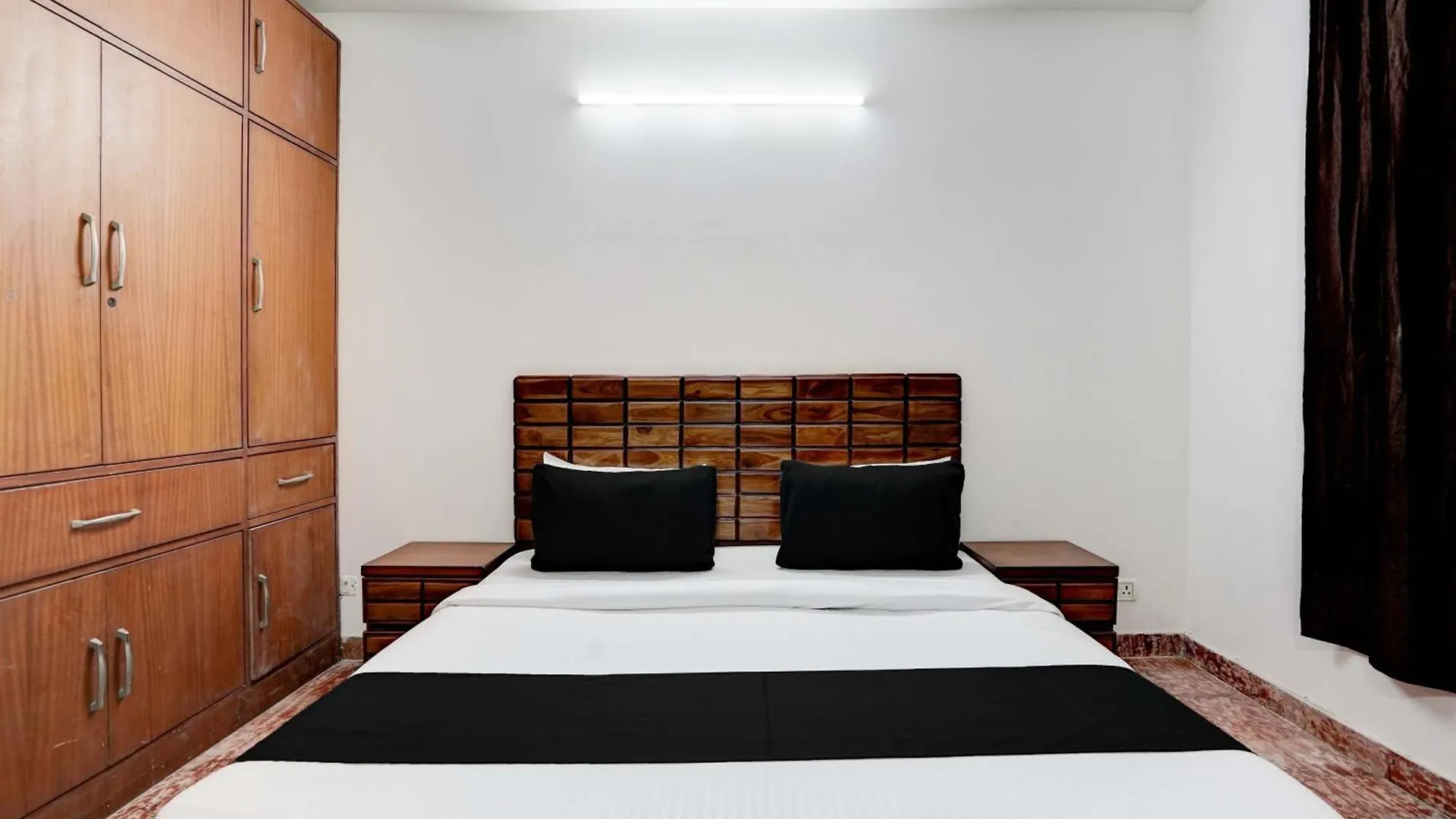 Collection O Dev Villa Gurgaon